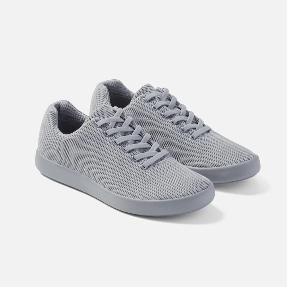 Atoms Grey Sneakers Size 7